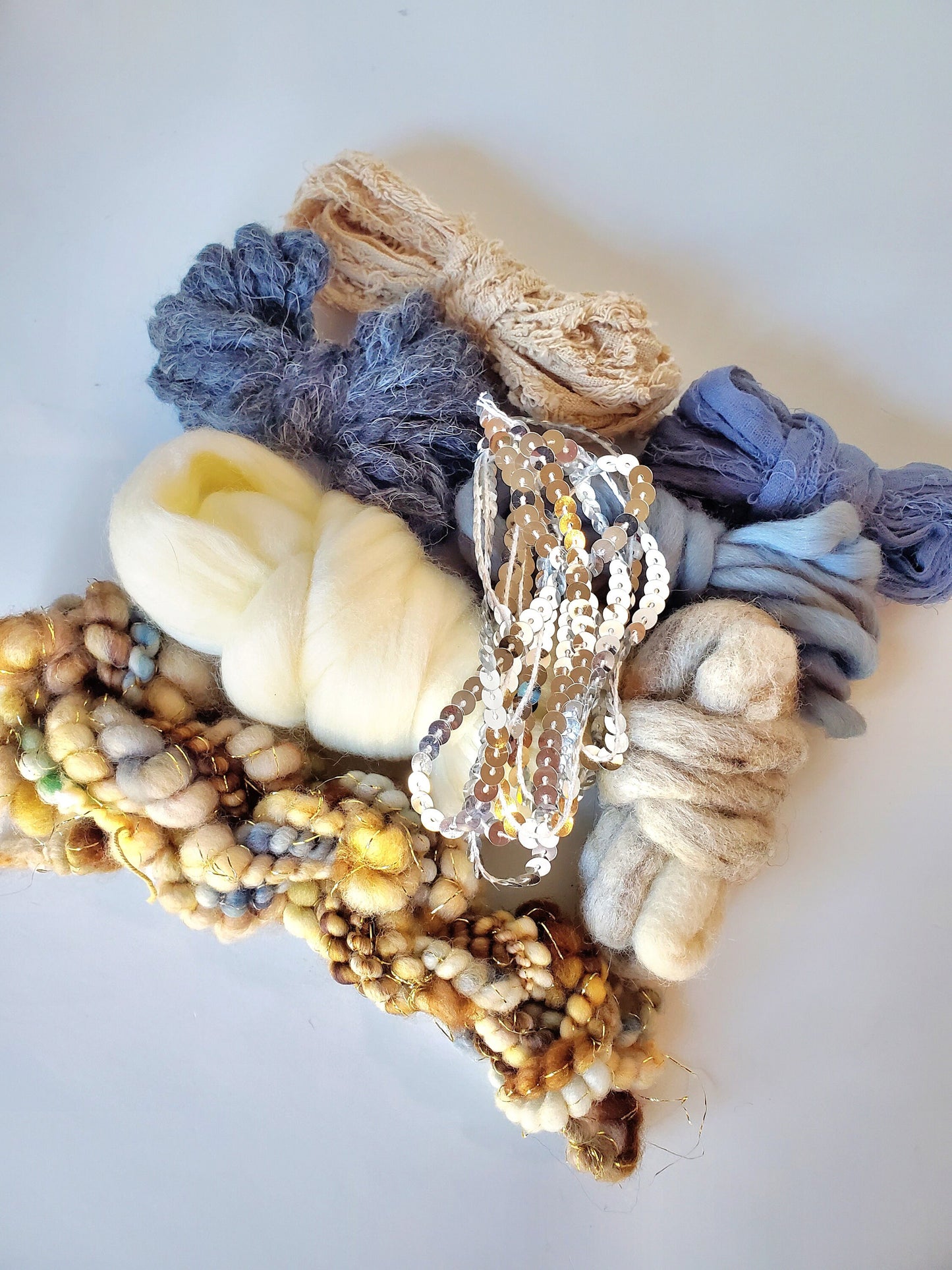 TESS #1 (de) STASH bOX, Handspun Art Yarn, Weaving and Fiber Arts, Scrap Yarn, Yarn