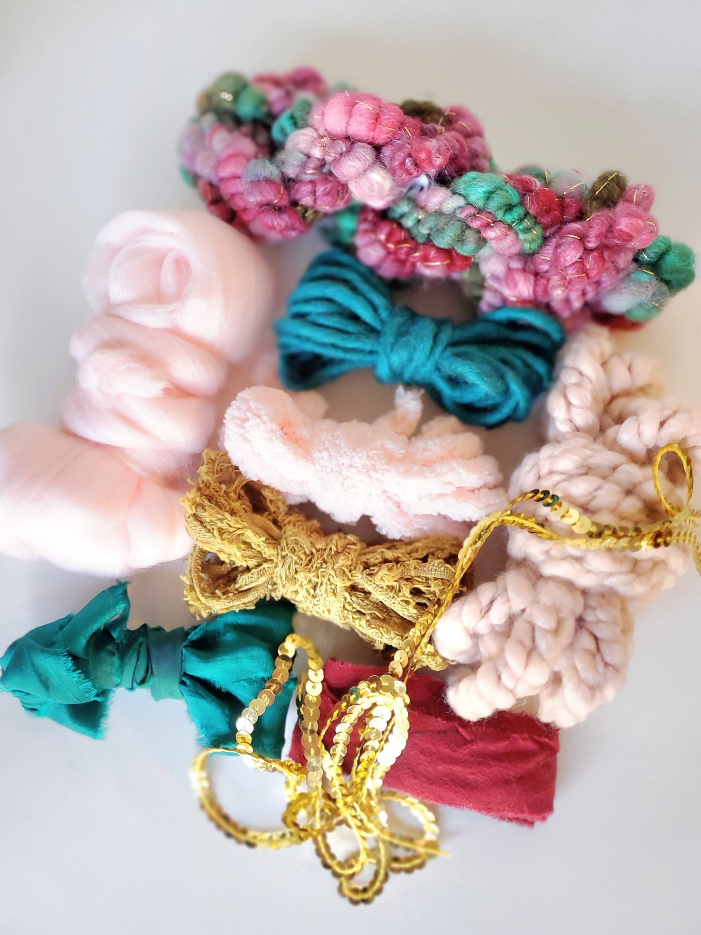 MISTLETOE (de) STASH bOX, Handspun Art Yarn, Weaving and Fiber Arts, Scrap Yarn, Yarn