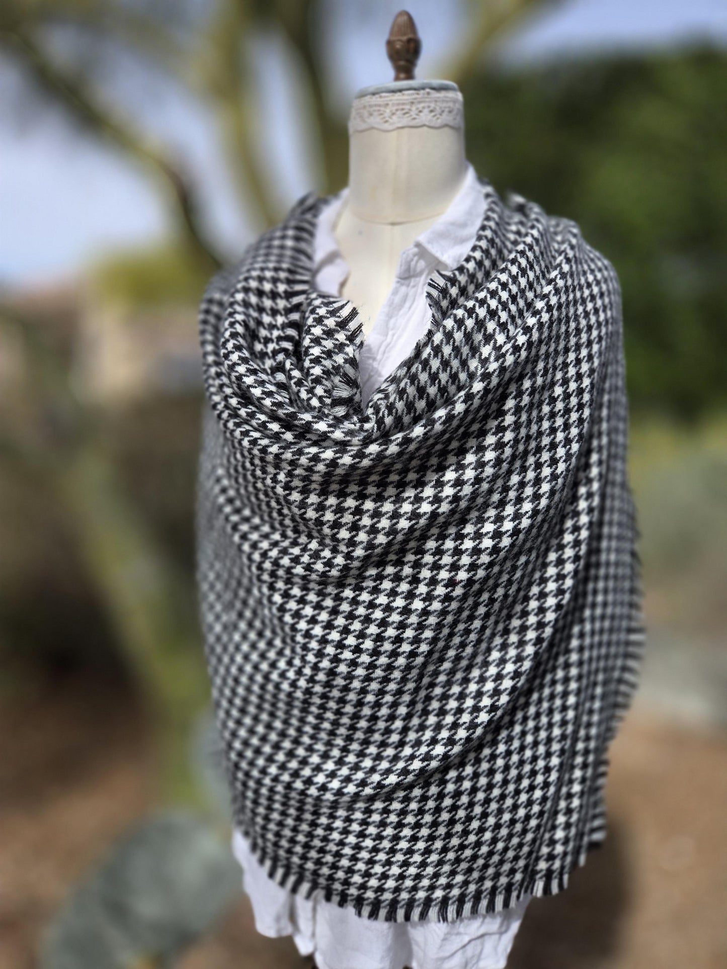 Vintage PLAID woven SCARF, WRAP, throw, blanket