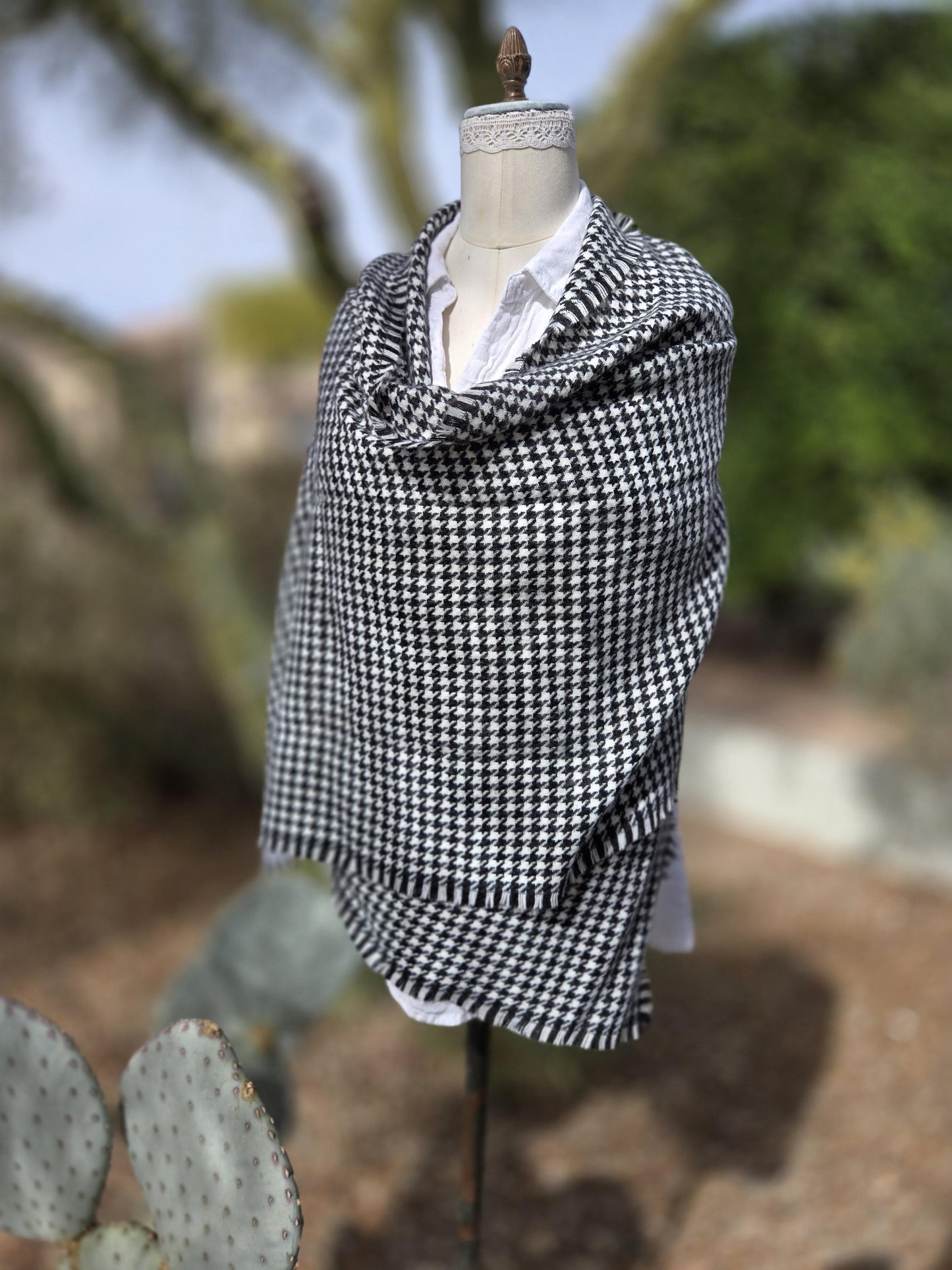 Vintage PLAID woven SCARF, WRAP, throw, blanket