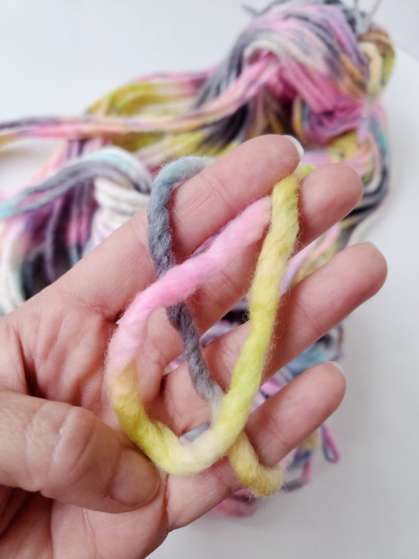 EASTER BUNNY Hand dyed super chunky art yarn 20yrds, Handspun Art Yarn, Weaving and Fiber Arts, Scrap Yarn, Yarn