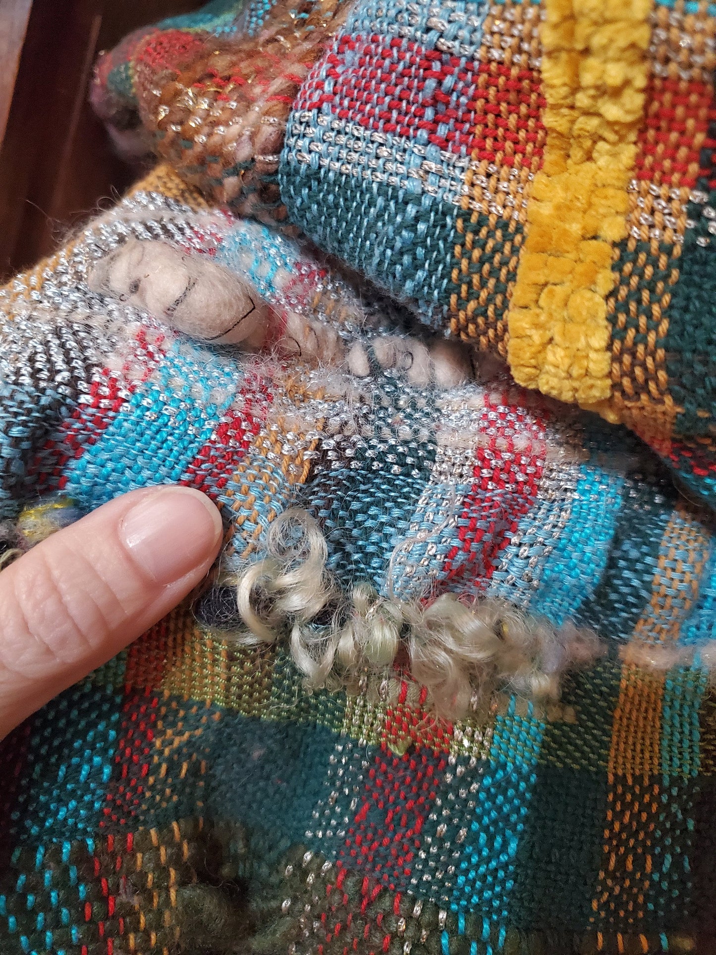 HANDWOVEN HOLIDAY scrap SCARF, Weaving and Fiber Arts, Yarn, woven scarf