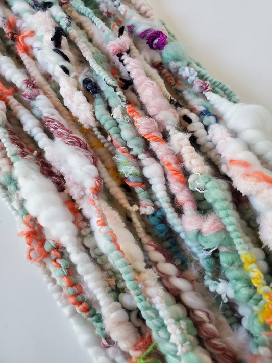 NATTIES SCRAPS 5yrds, Handspun Art Yarn, Weaving and Fiber Arts, Scrap Yarn, Yarn