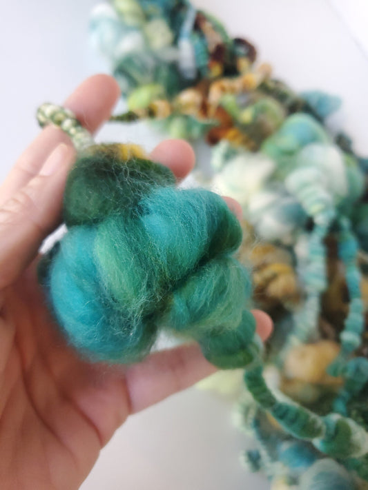 BEACH TIME 4yrds, Handspun Art Yarn, Weaving and Fiber Arts, Scrap Yarn, Yarn